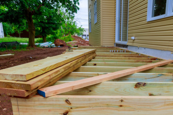 building a wood deck Fayetteville ar